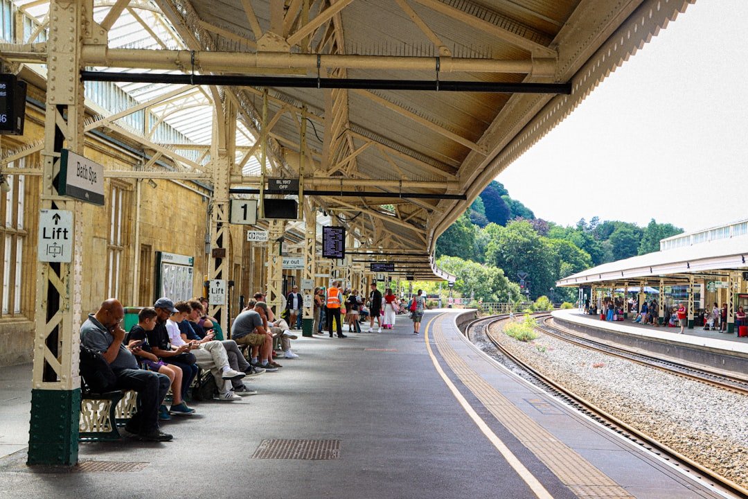 New cancelled-train rule lets Sussex passengers switch operators for free