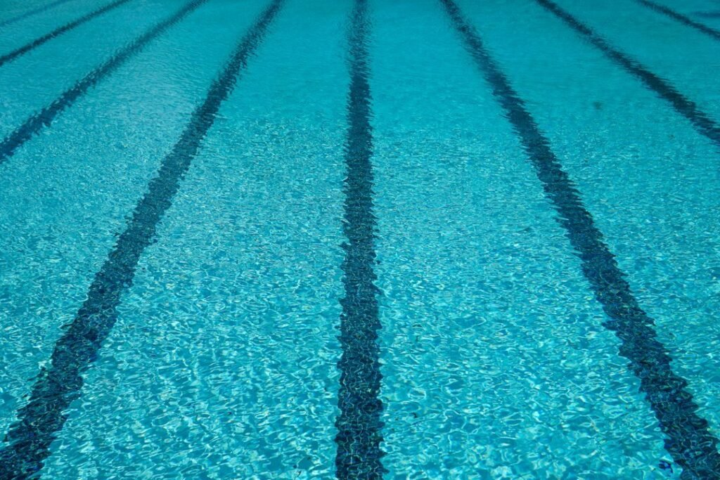 Directory illustration swimming pool 1 1024x683