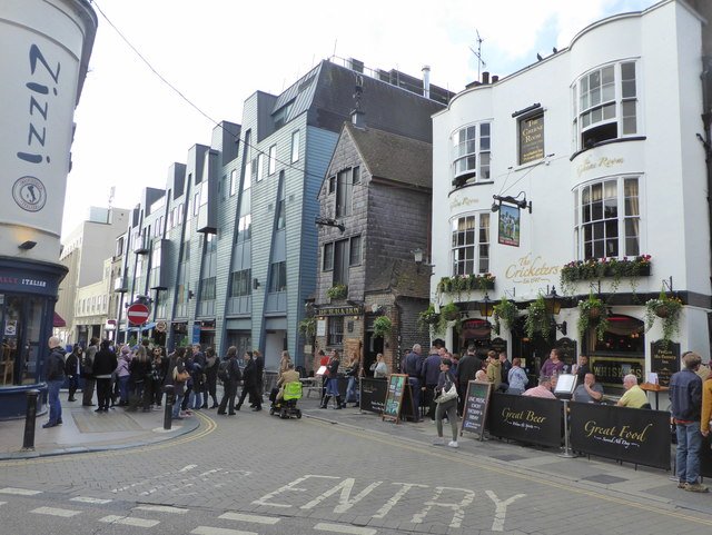 Lucky Voice Brighton closes immediately after karaoke chain enters administration