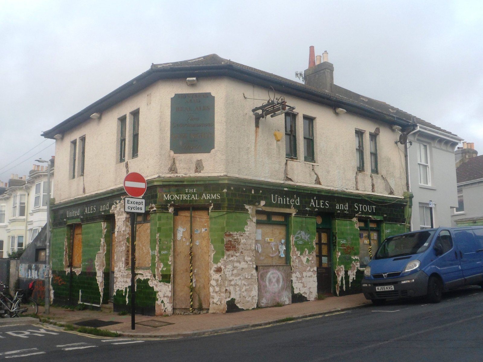 Montreal Arms Brighton sale: community groups face 3 November deadline